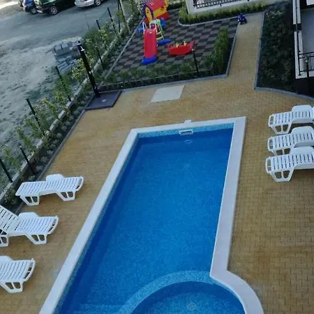 아파트 Apartment Rif-3 라브다